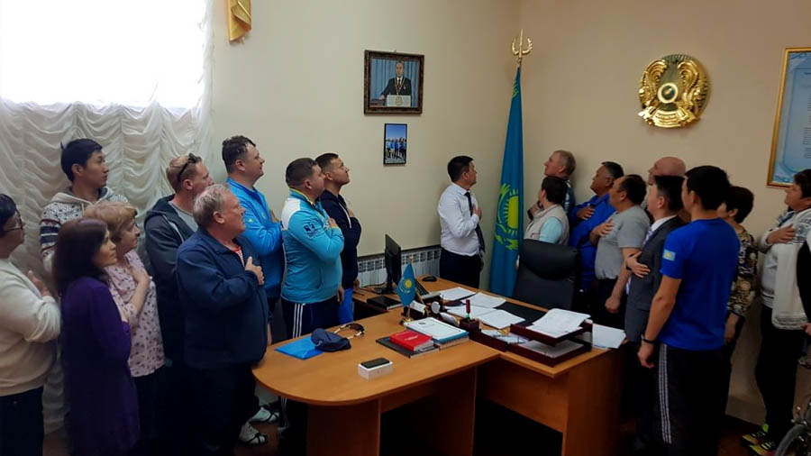 4 июня в КГУ «СДЮСШОР №6» прошло совещание, посвященное дню гос. символов РК